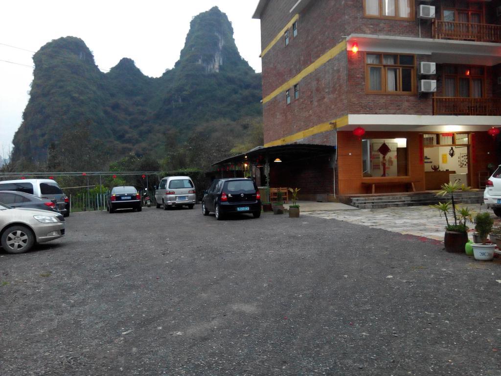 Отель Yangshuo Peaceful Valley Retreat Экстерьер фото