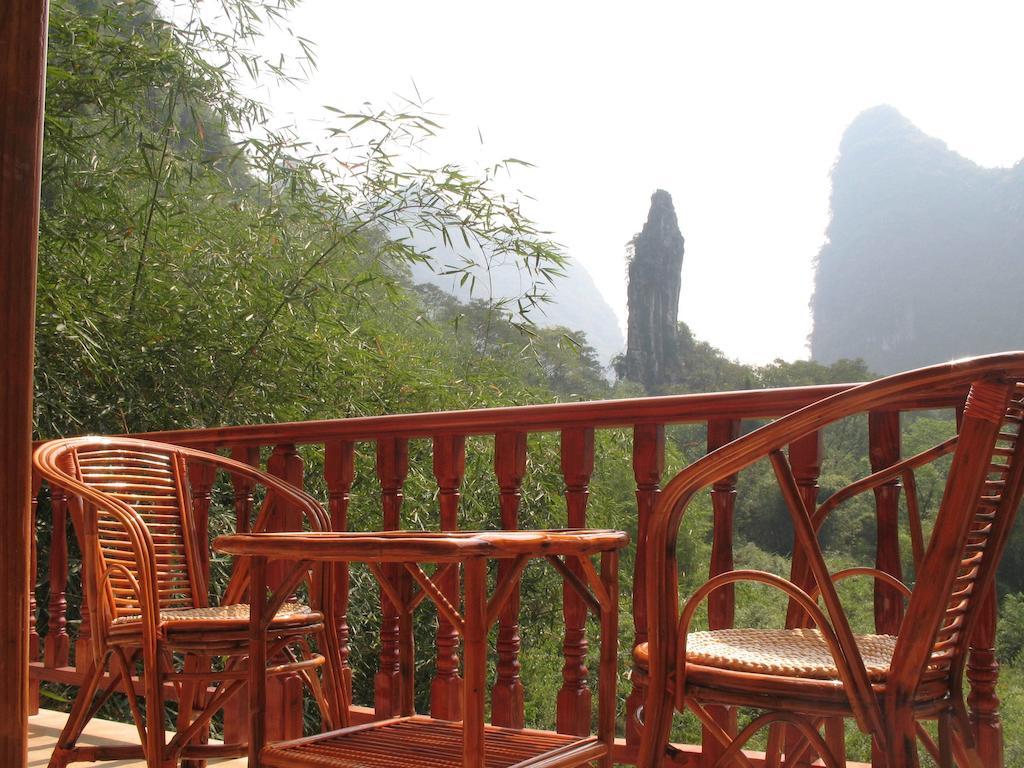 Отель Yangshuo Peaceful Valley Retreat Экстерьер фото